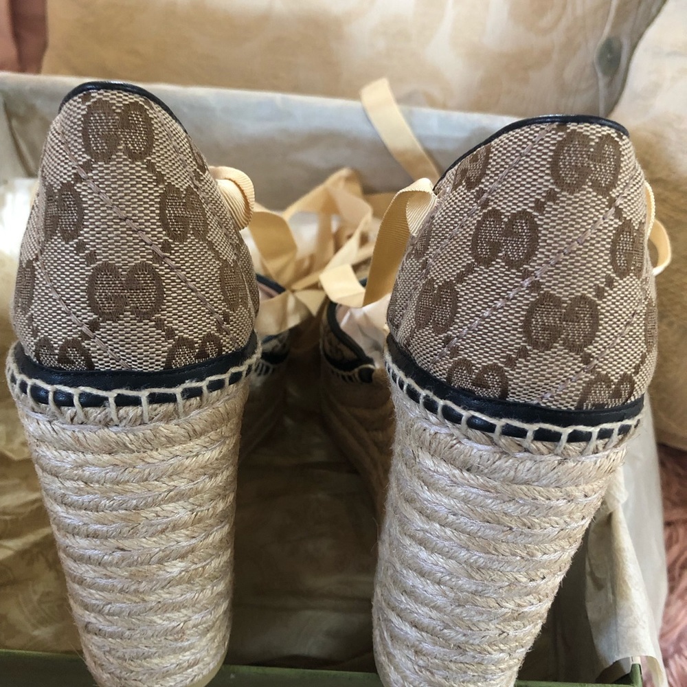 Gucci espadrilles size 10 worn once.